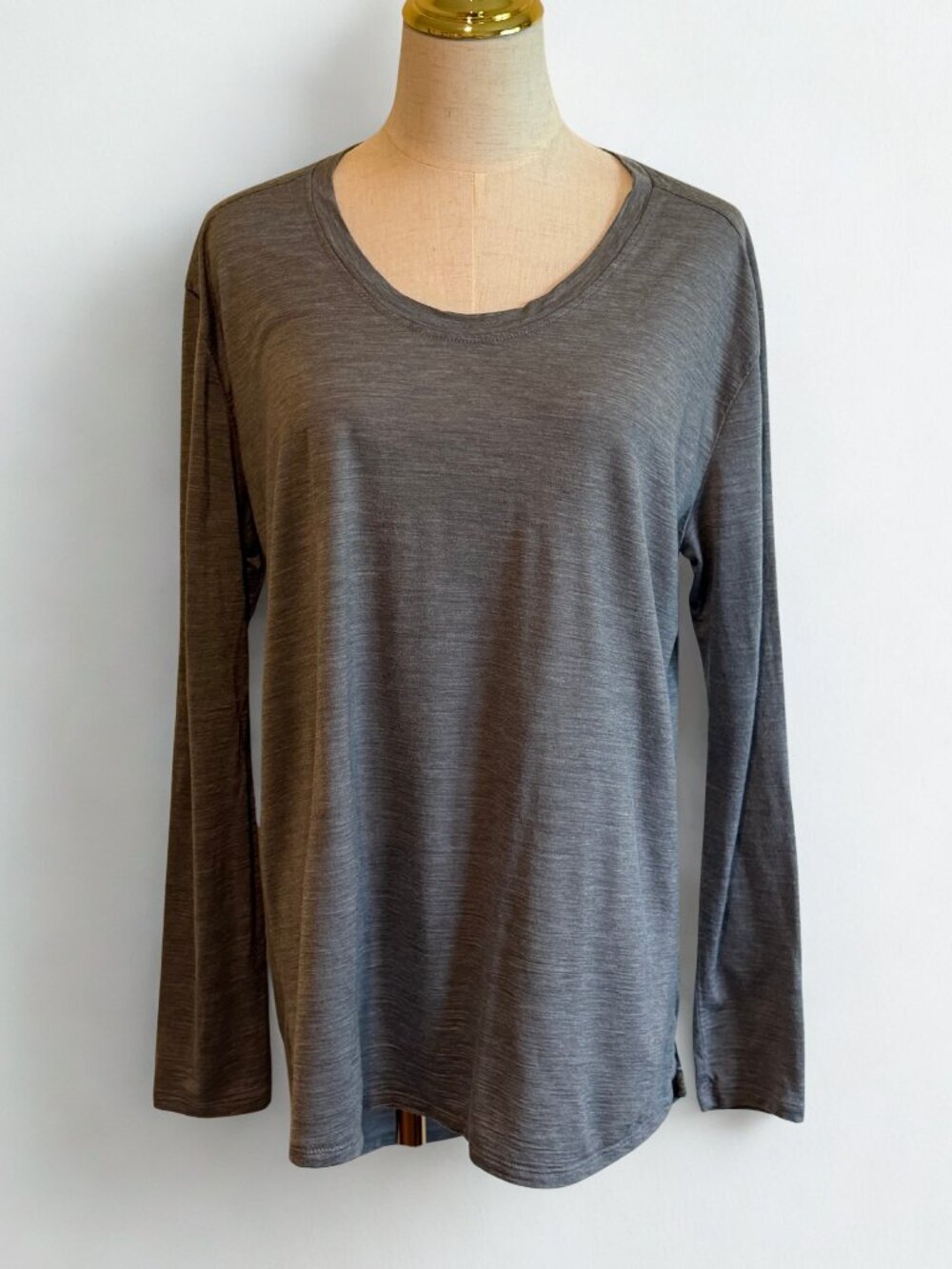 REI Co-op Men's Gray Long Sleeve Merino Wool Tencel Blend Top - Size L